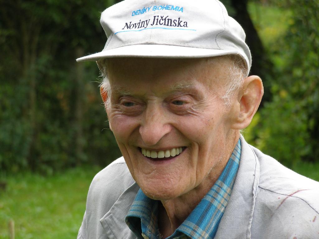 Lány